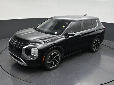 2022 Mitsubishi Outlander SE