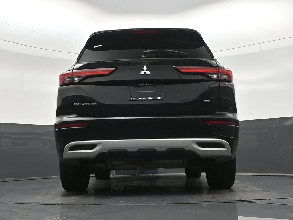 2022 Mitsubishi Outlander SE