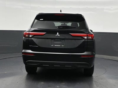 2024 Mitsubishi Outlander ES