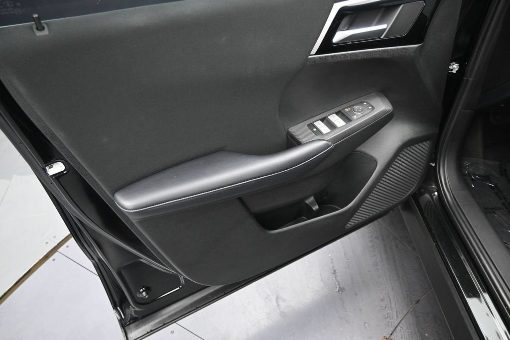 2024 Mitsubishi Outlander ES