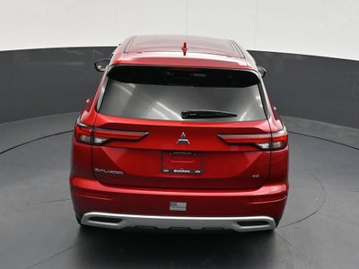 2023 Mitsubishi Outlander SE