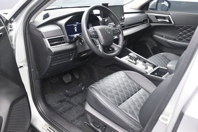 2024 Mitsubishi Outlander SEL