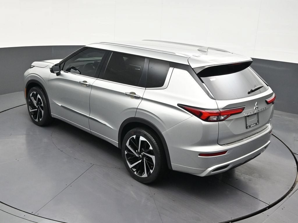 2024 Mitsubishi Outlander SEL