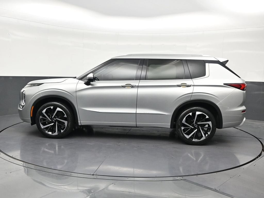 2024 Mitsubishi Outlander SEL