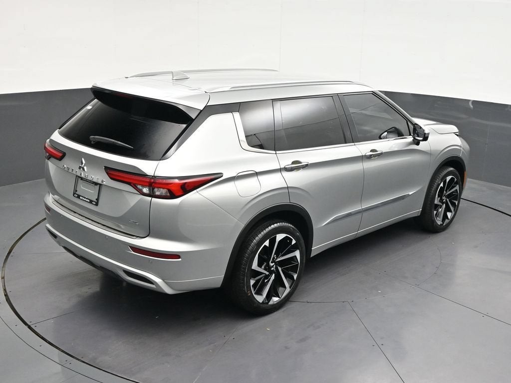 2024 Mitsubishi Outlander SEL