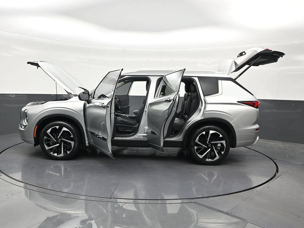 2024 Mitsubishi Outlander SEL