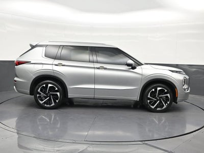 2024 Mitsubishi Outlander SEL