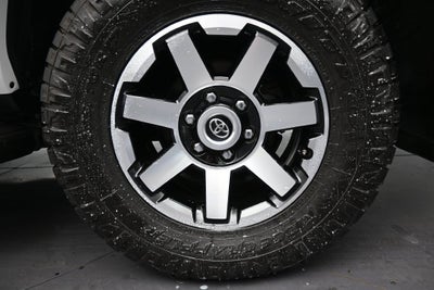 2024 Toyota 4Runner TRD Off Road