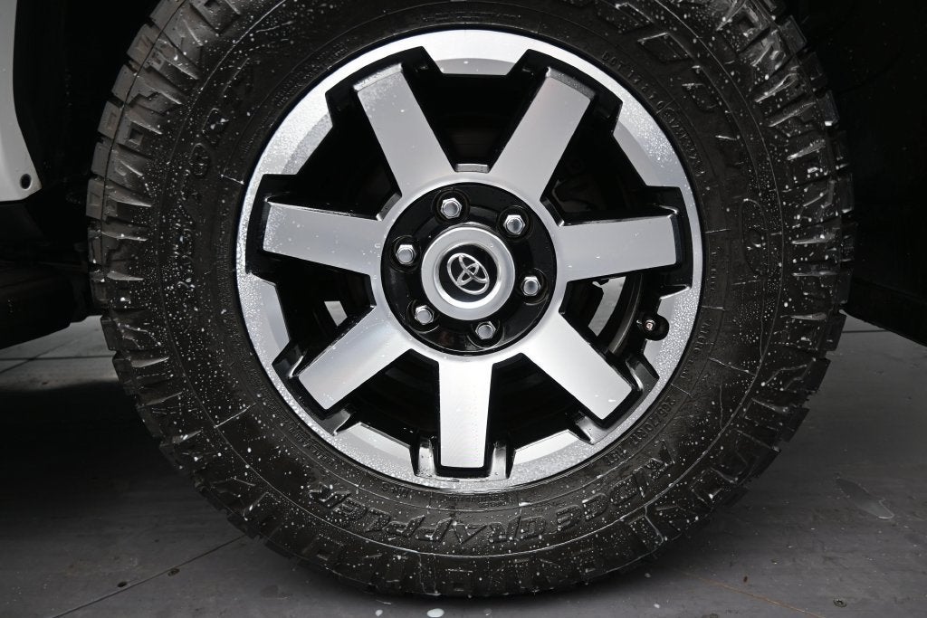 2024 Toyota 4Runner TRD Off Road