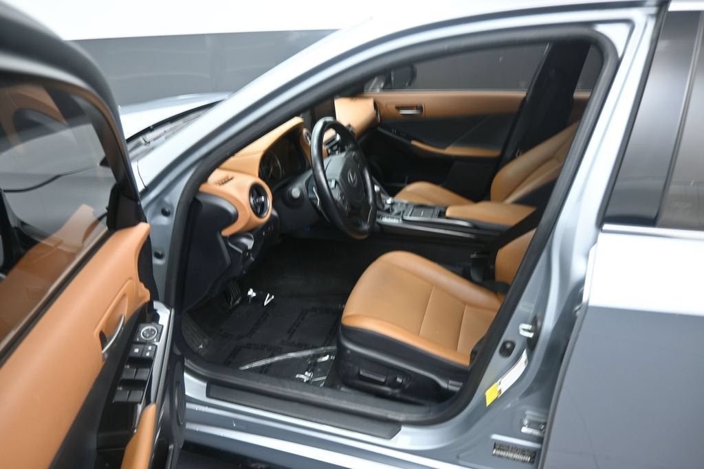 2024 Lexus IS 350 F SPORT Design
