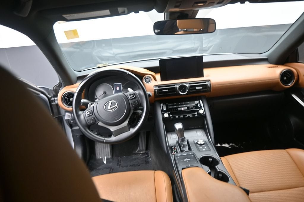 2024 Lexus IS 350 F SPORT Design