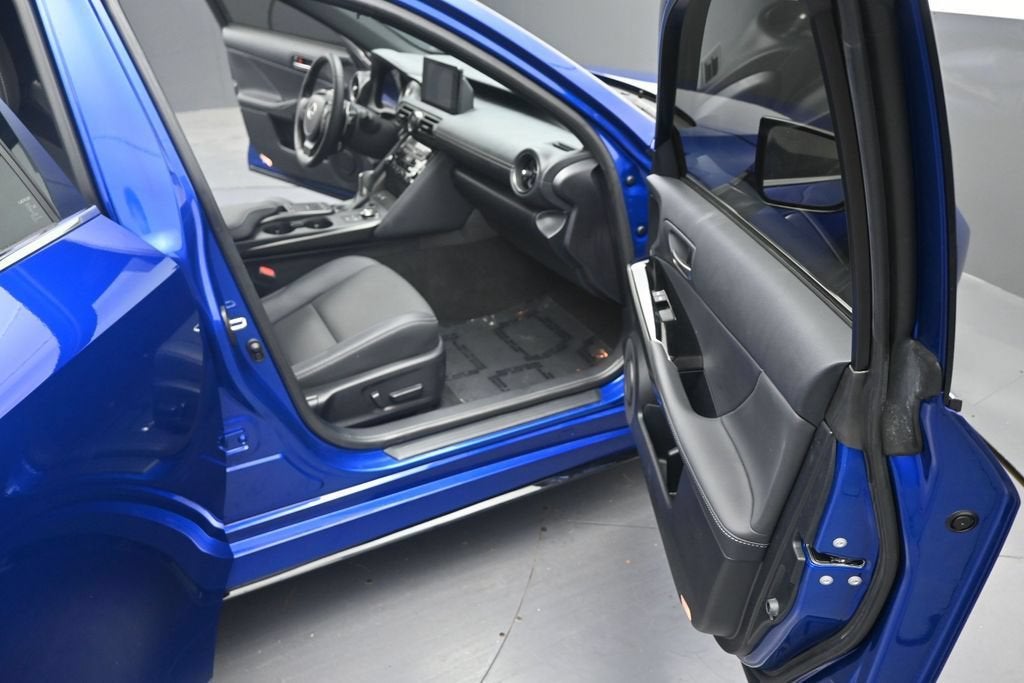 2025 Lexus IS IS 350 F SPORT Design
