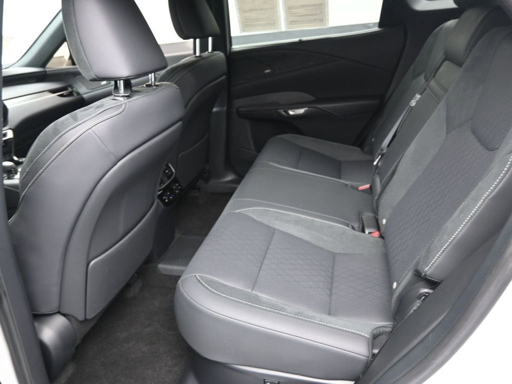 2025 Lexus RX RX 450h+ Luxury