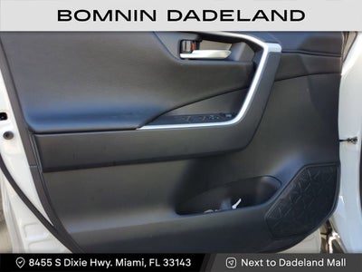 2025 Toyota RAV4 Hybrid XSE