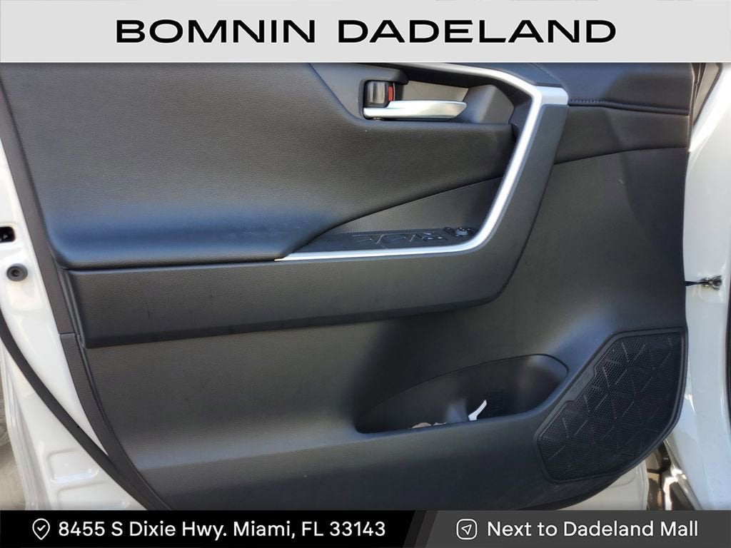 2025 Toyota RAV4 Hybrid XSE