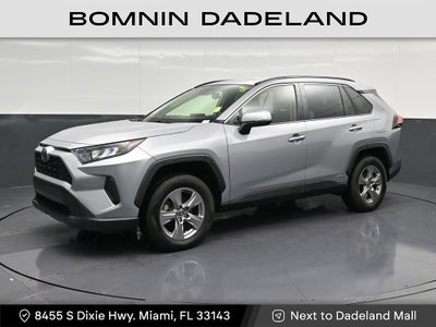 2022 Toyota RAV4 Hybrid LE