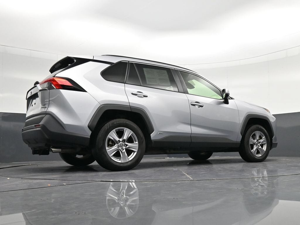 2022 Toyota RAV4 Hybrid LE