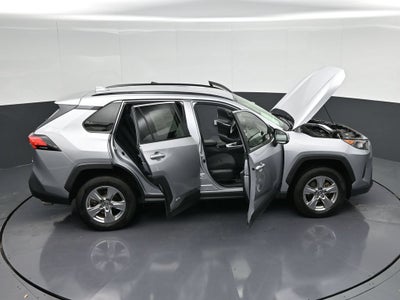 2022 Toyota RAV4 Hybrid LE