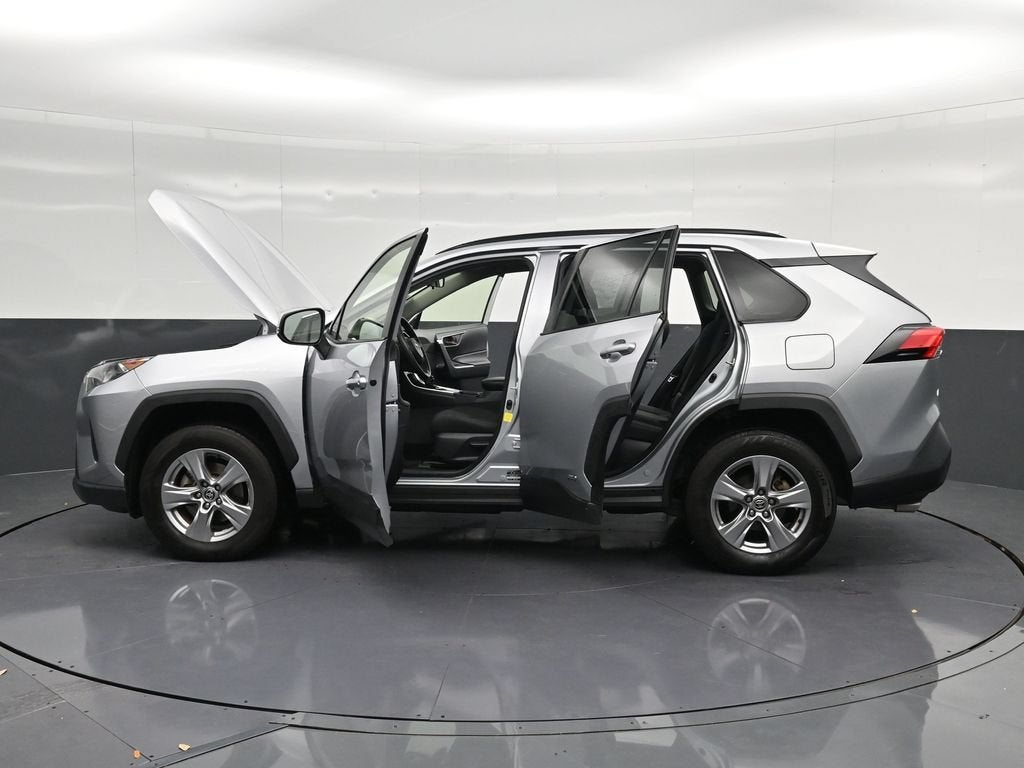 2022 Toyota RAV4 Hybrid LE