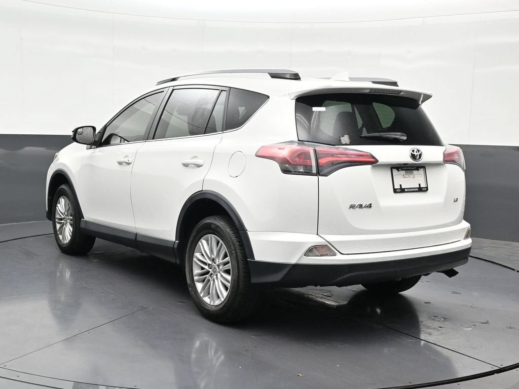 2017 Toyota RAV4 LE