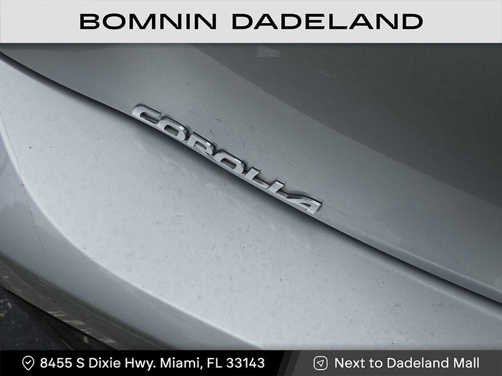 2022 Toyota Corolla Hatchback SE