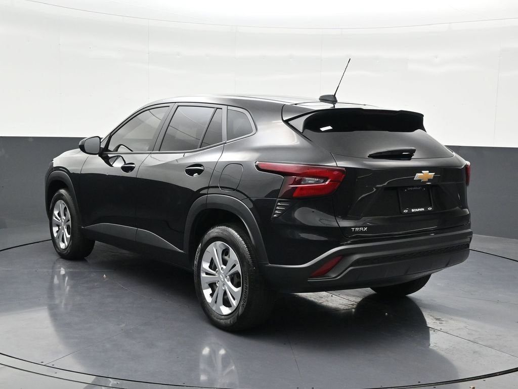 2025 Chevrolet Trax LS
