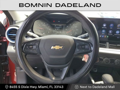 2025 Chevrolet Trax LS