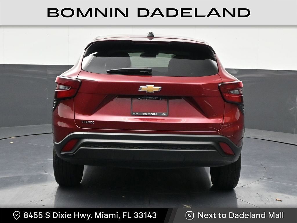 2025 Chevrolet Trax LS