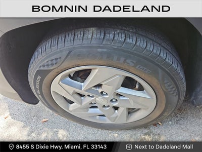 2024 Hyundai Kona SE