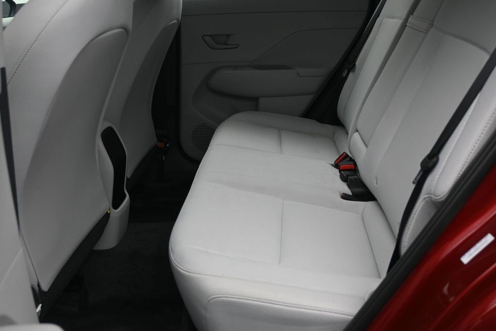 2025 Hyundai Kona SE