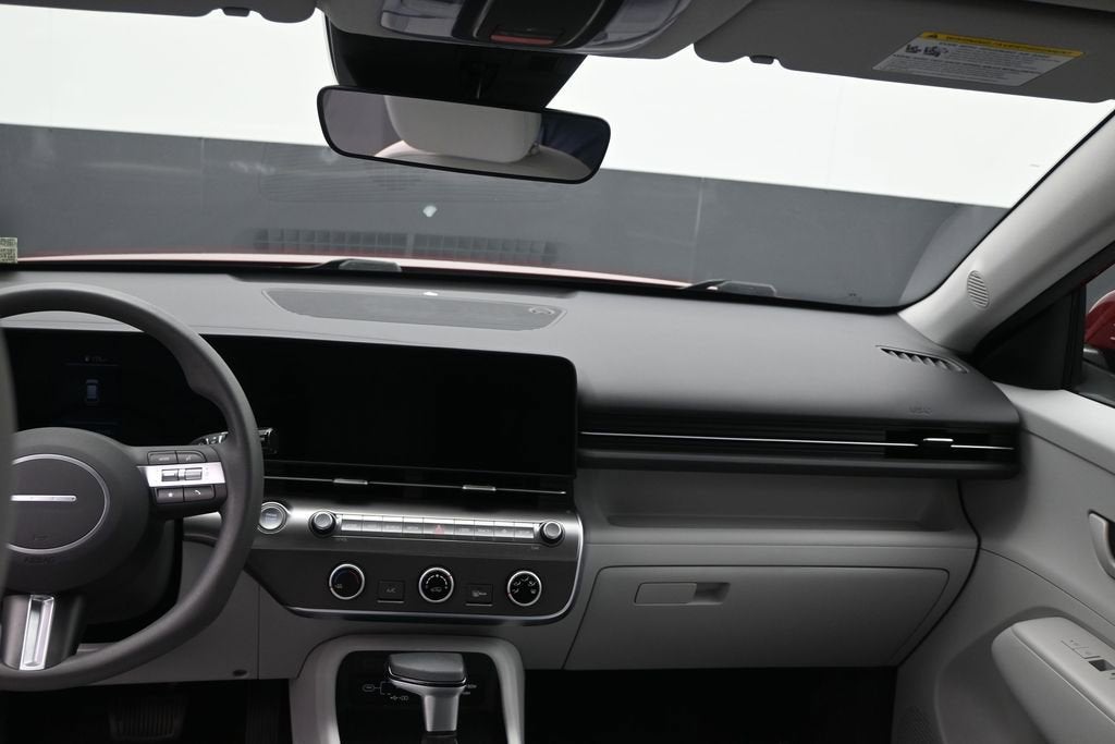 2025 Hyundai Kona SE