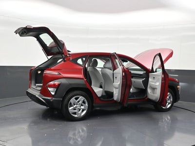 2025 Hyundai Kona SE