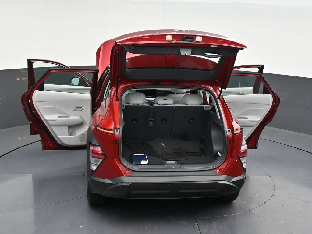 2025 Hyundai Kona SE