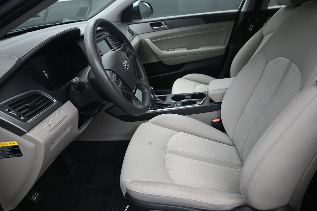 2016 Hyundai Sonata Hybrid SE