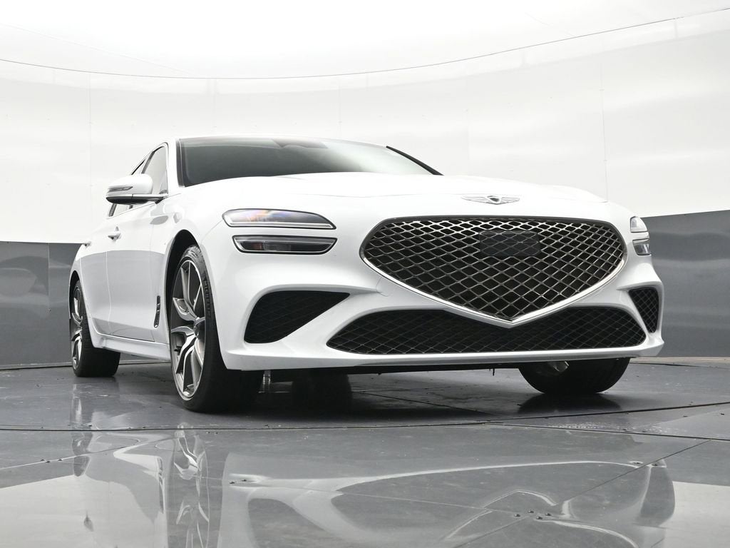 2023 Genesis G70 2.0T