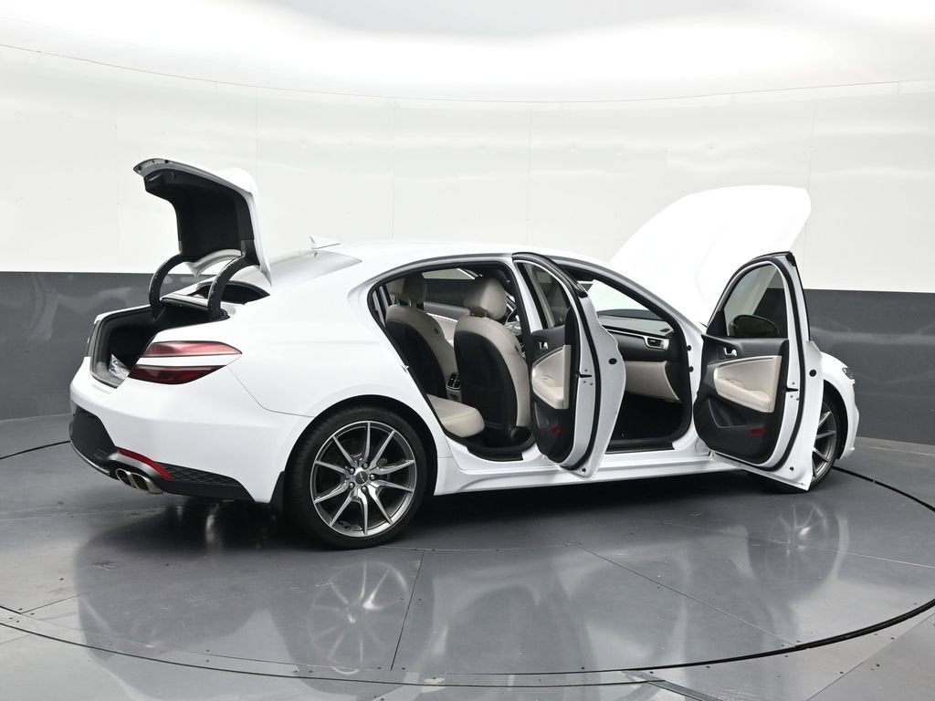 2023 Genesis G70 2.0T