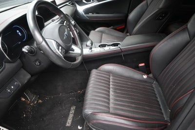 2023 Genesis G70 2.0T RWD