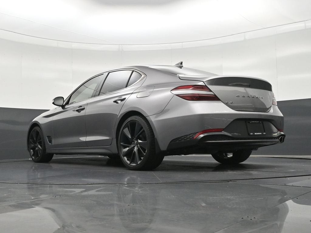 2023 Genesis G70 2.0T RWD