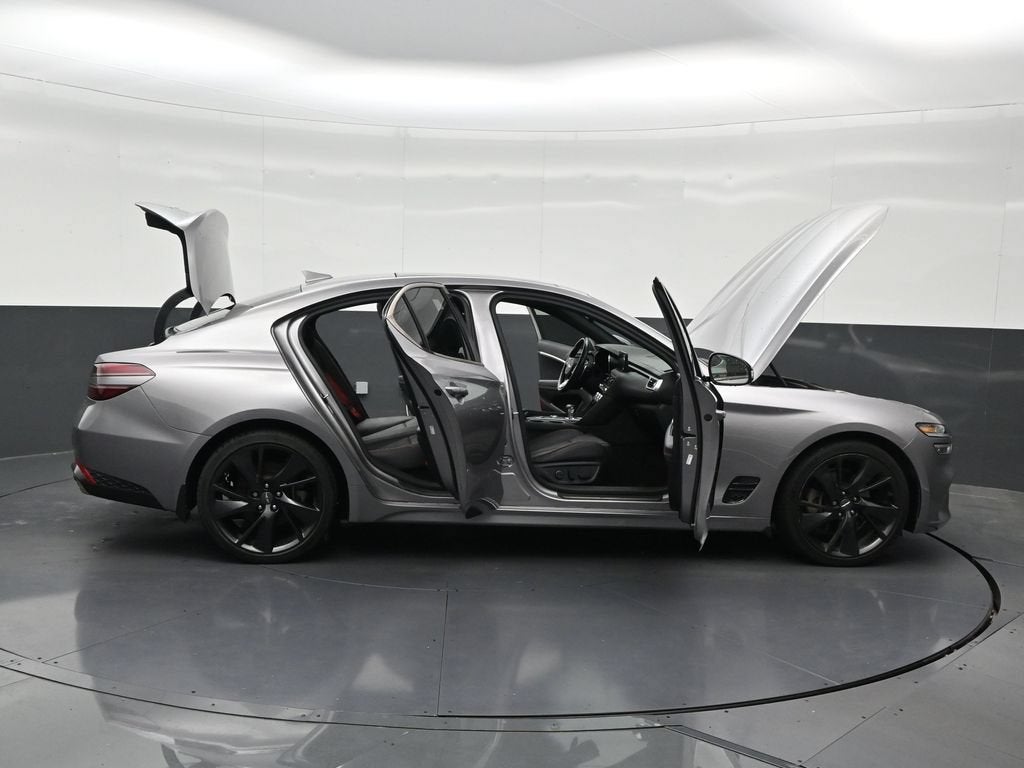 2023 Genesis G70 2.0T RWD