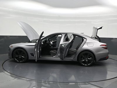 2023 Genesis G70 2.0T RWD