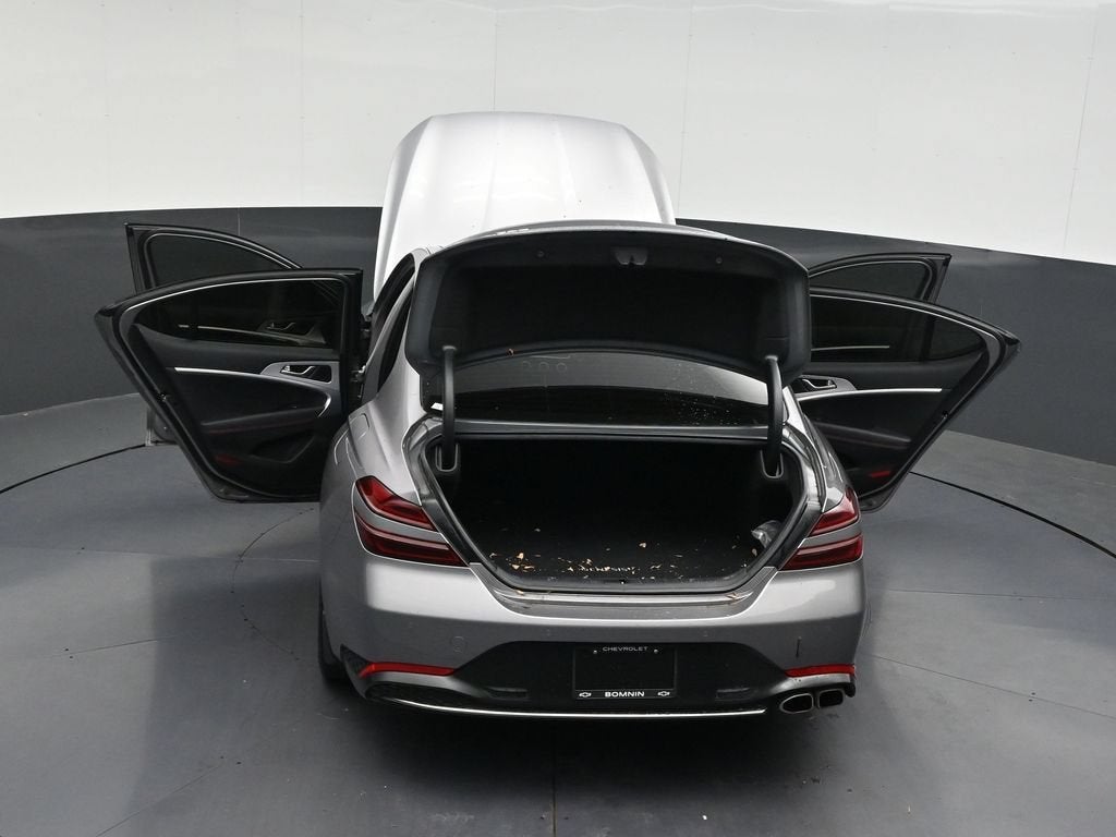 2023 Genesis G70 2.0T RWD