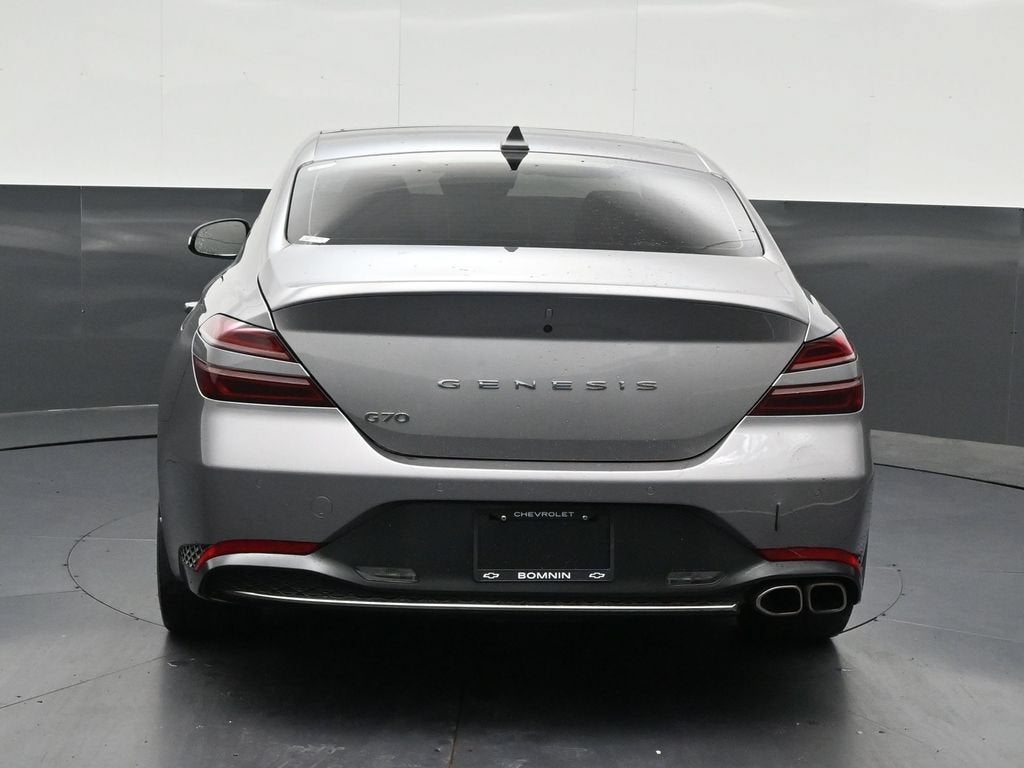 2023 Genesis G70 2.0T RWD