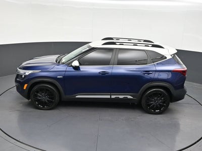 2023 Kia Seltos Nightfall