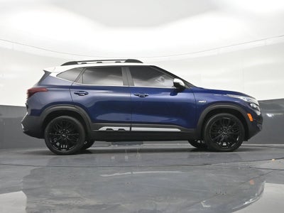 2023 Kia Seltos Nightfall
