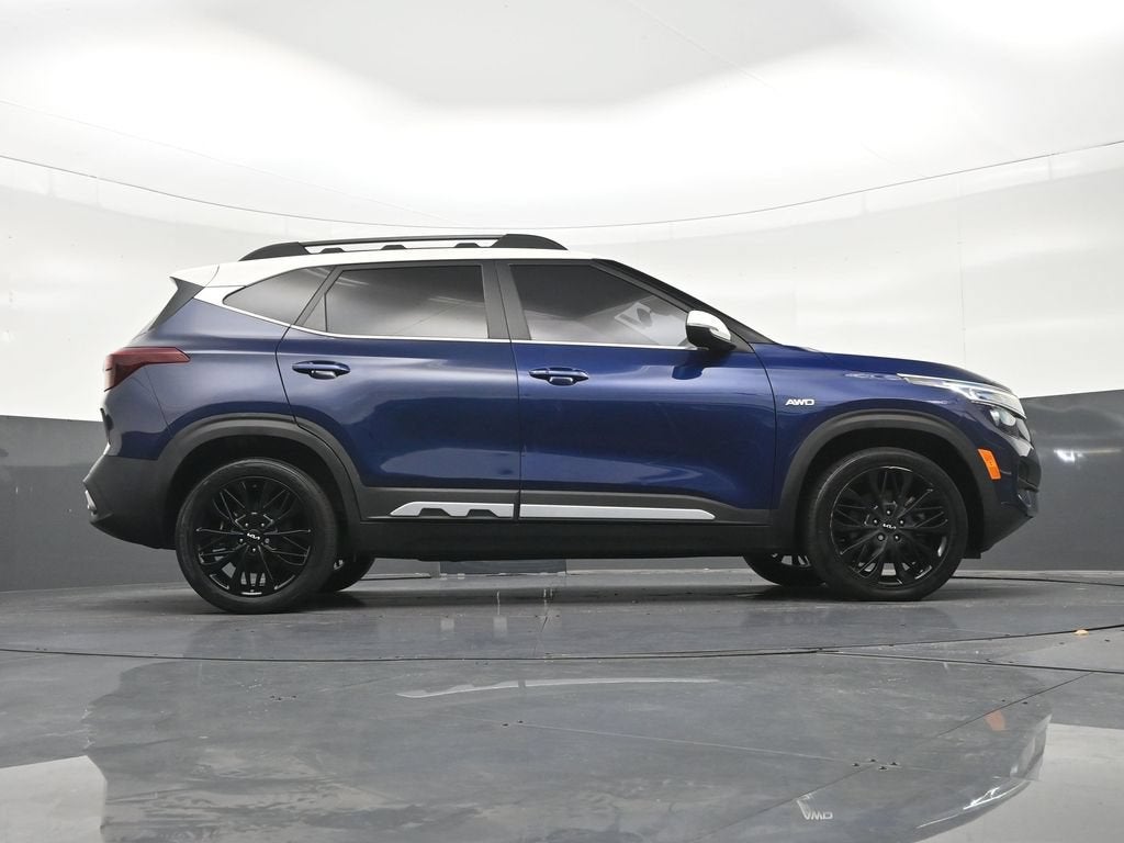 2023 Kia Seltos Nightfall