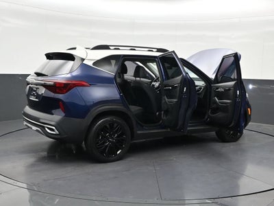 2023 Kia Seltos Nightfall