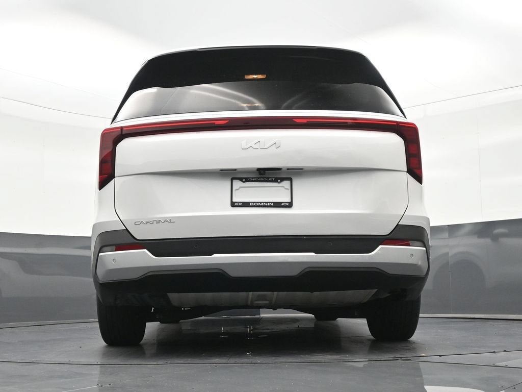 2025 Kia Carnival LXS