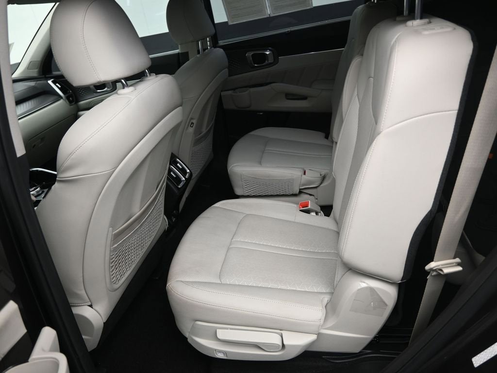 2023 Kia Sorento Plug-In Hybrid SX Prestige