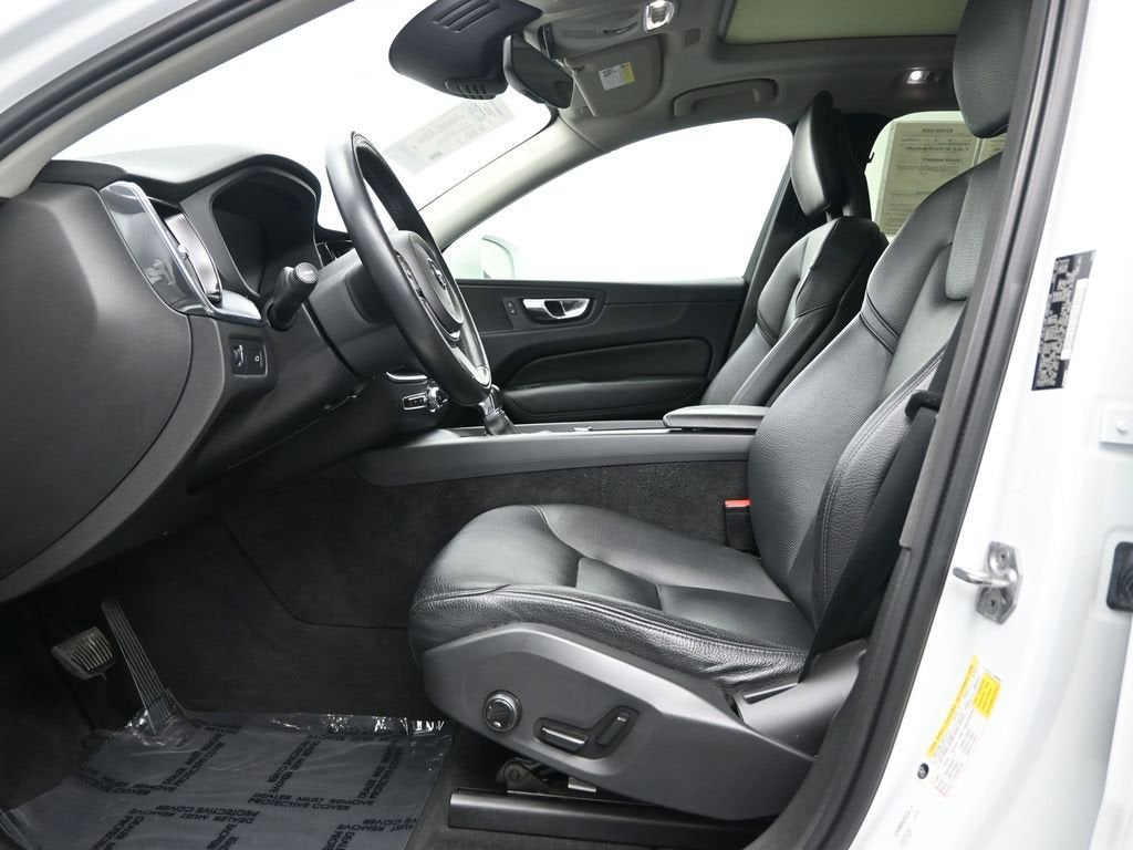 2018 Volvo XC60 Momentum