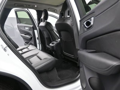 2018 Volvo XC60 Momentum